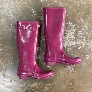 Purple hunter boots